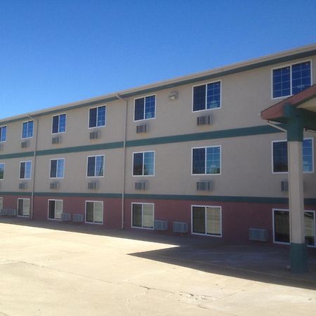 Value Inn & Suites Salina Exterior photo
